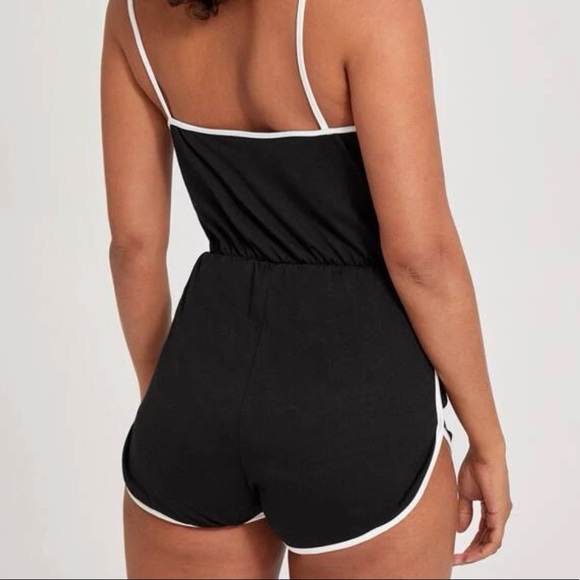 -Boutique- Shorts Romper - Picture 16 of 17